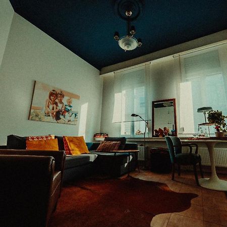 Studio Dageraad Antwerp Luaran gambar